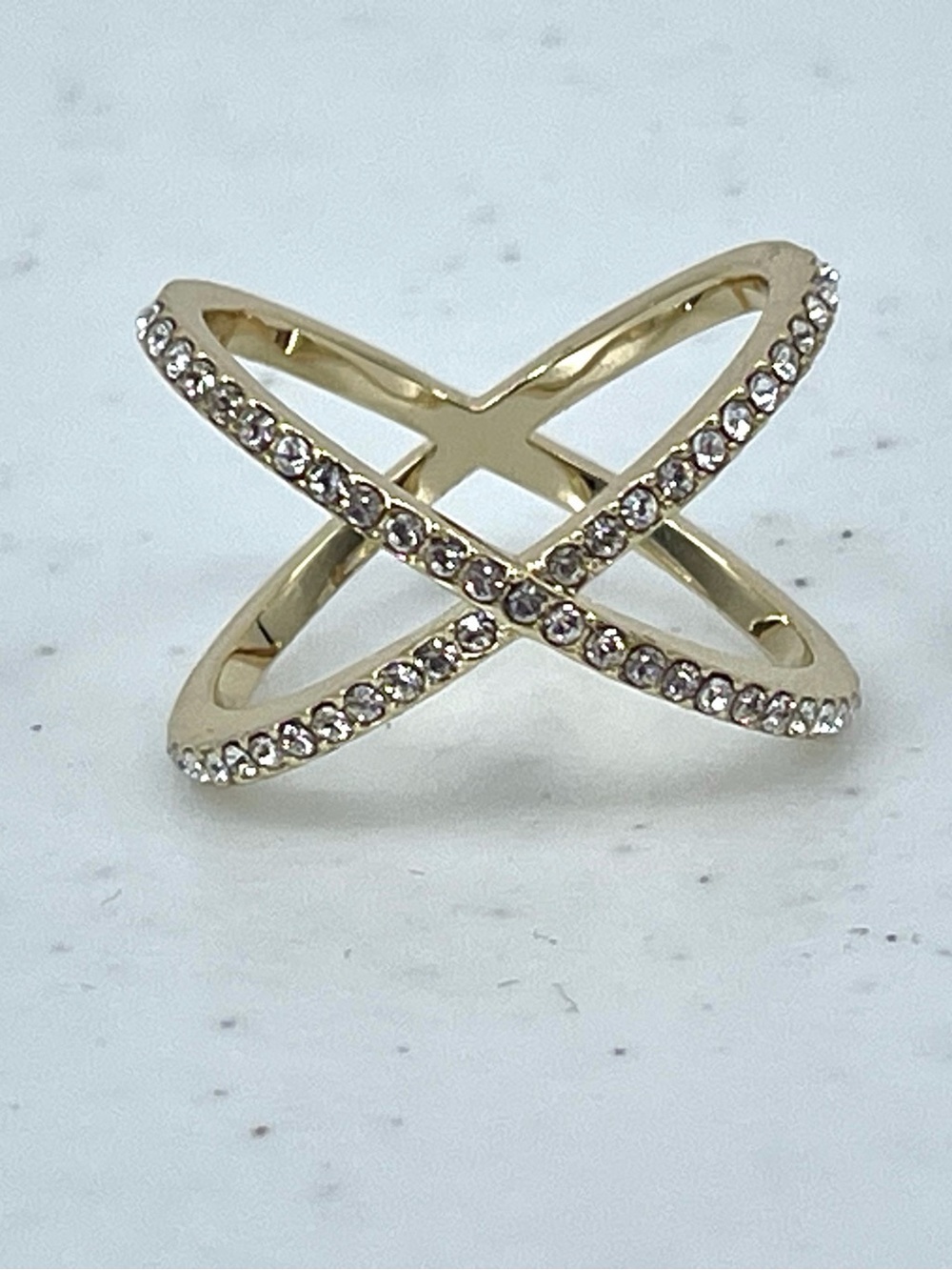 Fashion gold toned diamond stone criss cross ring